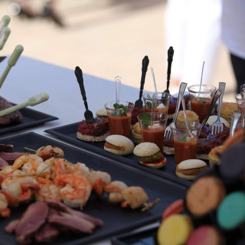 Repas de Groupe - Les Buffets d'Olivier - Restaurant à Lapeyrouse